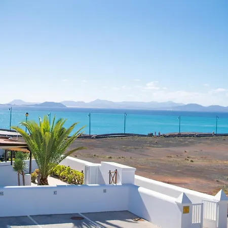 Vila Beautiful Detached Lanzarote 3 Bedrooms Stacruz Bay Stunning Views & Close To Amenities Playa Blanca (Lanzarote)