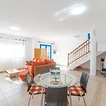 Beautiful Detached Lanzarote 3 Bedrooms Stacruz Bay Stunning Views&close To Amenities Villa