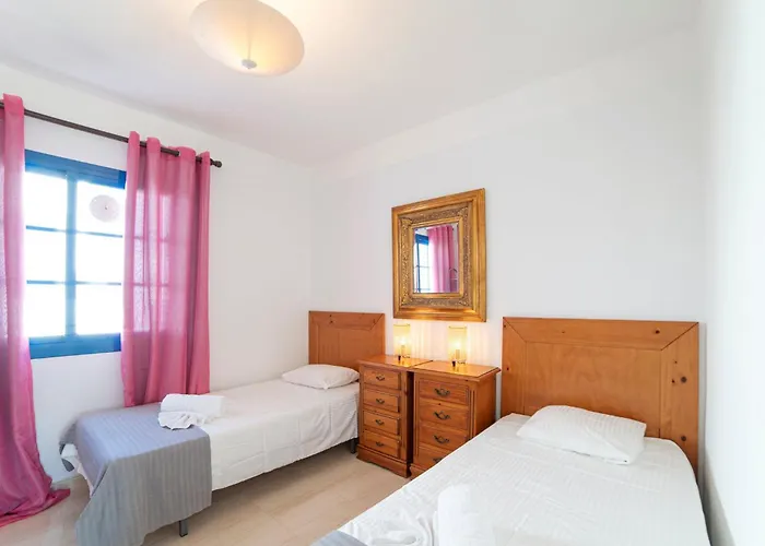 Villa Galway Bay: Detached Lanzarote With Stunning Views